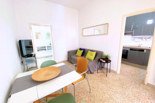 Savena Apartamento | 2 Rooms - Parking - Toniolo