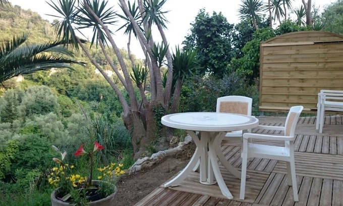 Castellar Apartamento | 2 nuevas habitaciones con jardín