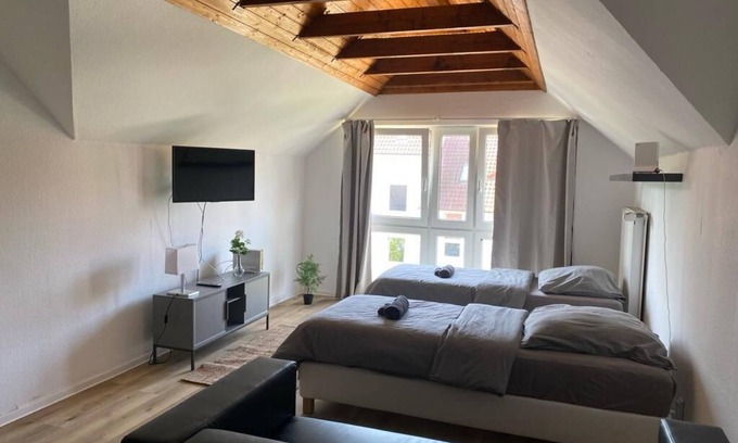 Ahlem-Badenstedt-Davenstedt Condominio | 2 Zimmer Wohnung - Küche Badezimmer - 4 Betten - Parkplatz - Wifi