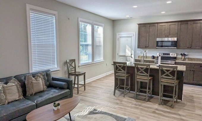 Elizabeth City Casa | 2024 Modern Farmhouse- Cozy Vibes, Rural Charm