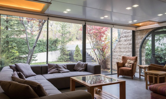 Kfardebian Chalet De Esquí | 220sqm Duplex Chalet - Faqra Club
