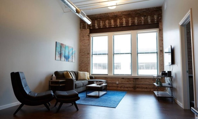 Garment District Hotel | Loft de 2 dormitorios y 2 habitaciones en el centro en edificio histórico - Quality Hill Lofts