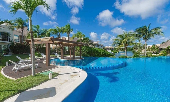 Puerto Aventuras Apartamento | Depto 2 recs con Vista a la laguna en Puerto Aventuras