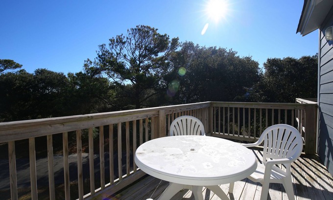 Duck Apartamento | 2BR Condo w/ Indoor Pool + Beach Access