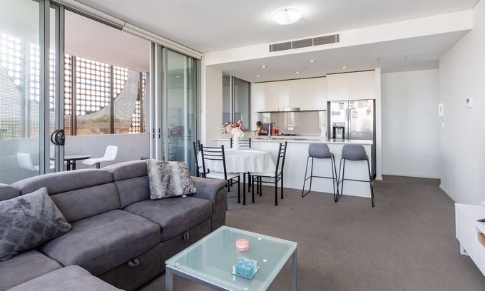 Brighton-le-Sands Apartamento | 2BR Modern Beachside Oasis