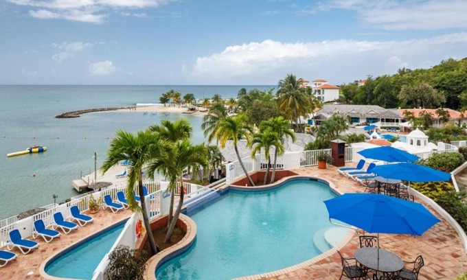 Bois d'Orange Complejo | 2BR Villa WITH PRIVATE POOL-Luxurious Windjammer Landing Beach Resort Rodney Bay