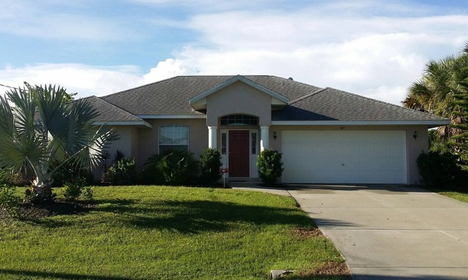 Long Meadow Casa | Casa de 3 recámaras con piscina, frente al primer hoyo, campo Long Marsh - Rotonda West Fl