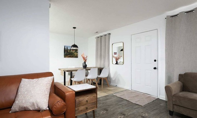 Mount Berry Casa | 3 Bed 2 Bath Renovated Cozy Rustic Home