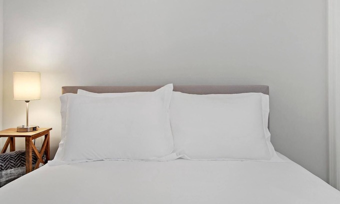 Lake Bluff Apartamento | 3 Bedroom 1 Bath Near Great Lakes Naval