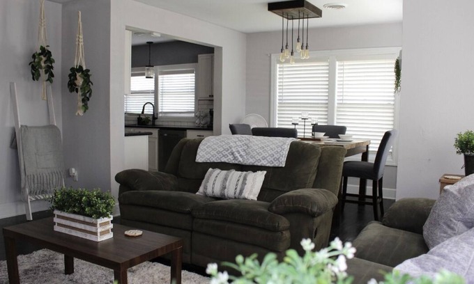 Houma Apartamento | 3 bedroom 2 bath house!