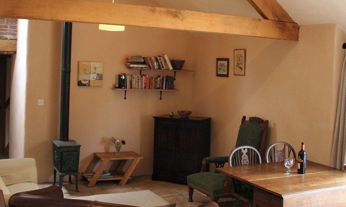 Usk Cabaña | Alojamiento de 3 habitaciones en Llangwm, near Usk