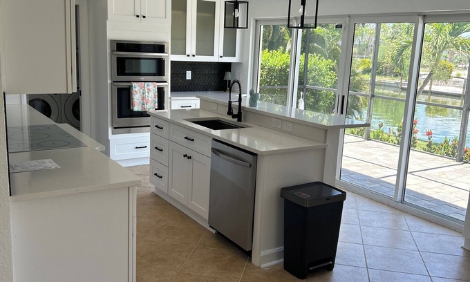 Sanibel Casa | 3-bedroom house in fantastic Sanibel with AC