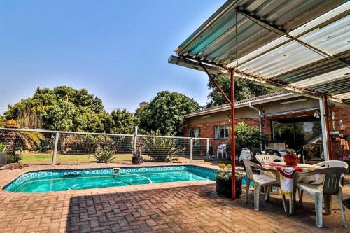 Nelspruit Apartamento | 3 Bedroom House in Nelspruit