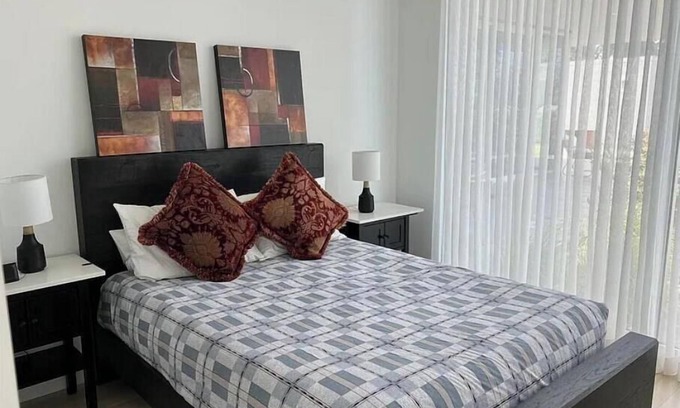 St. Helena Casa | 3-bedroom house surrounded by vineyards in serene St. Helena with Pool