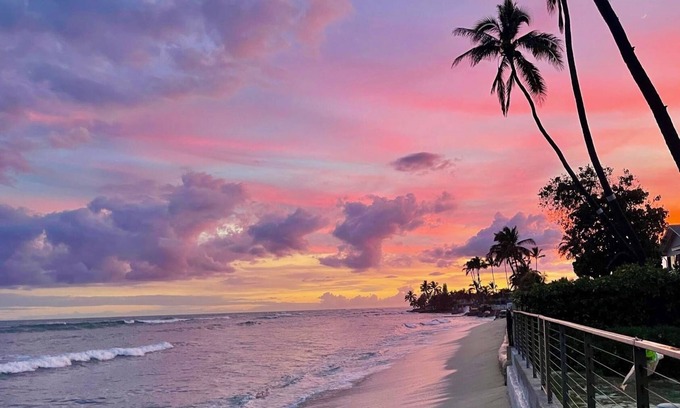 Ewa Casa | 3-bedroom house with AC, parking