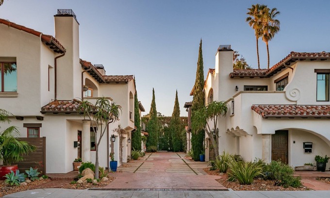 West Beach Condominio | 3 bloques a la playa y la zona de Funk, World Class Living, de lujo