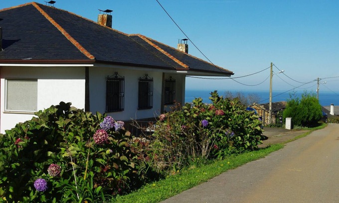 Tapia de Casariego Apartamento | 30A01 Apartamentos rurales La Brañela