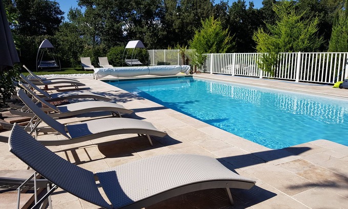 Peynier Villa | Pueblo provenzal Villa 10 pers, renovado, 200M2 en piscina de 5000 m2 privacidad