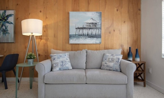 Safety Harbor Casa | 3A Newly Renovated 2/1 at Coastal Cottages