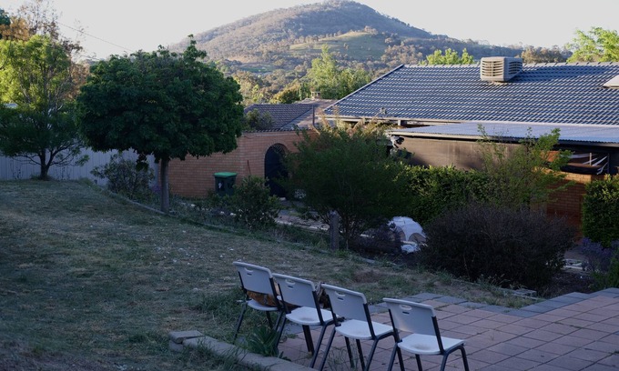 Wanniassa Casa | 3BRS-Mt View/Petfriendly/CozyHome