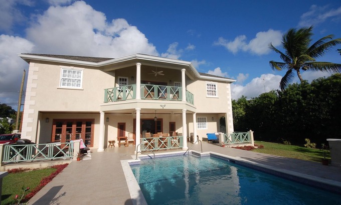 Gibbs Bay Villa | 4 Cama Colonial Villa en entorno privado, paseo de la playa