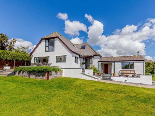 Wembury Casa | 4 Bed in Wembury 81118