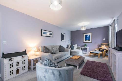 Radcliffe on Trent Casa | 4 Bedroom Detached House Ideal for Families and Corporate Stays in Radcliffe on Trent