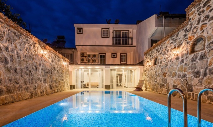 Fethiye Villa | 4 Bedroom Detached Villa Hus with Sea View & Private Pool by Solo Villa