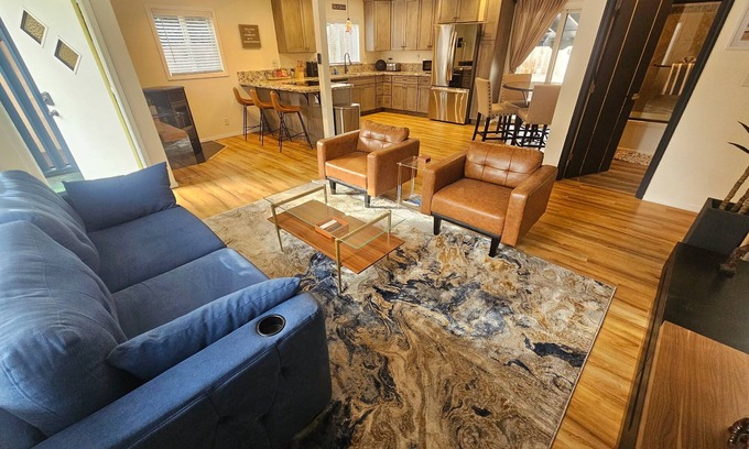 Redway Casa | 4-bedroom house in marvelous Redway with AC