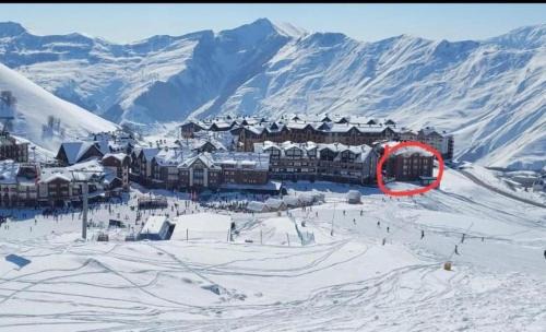 Kazbegi Apartamento | 4-Bedroom Luxury Apartment in New Gudauri