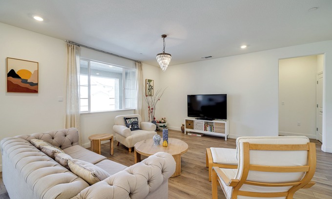 Peters Casa | 4 Mi to San Joaquin River: Manteca Home w/ Patio!