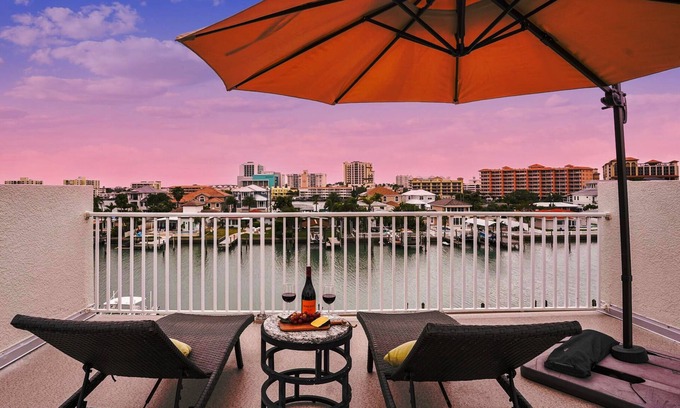 Clearwater Beach Villa | 4 min Walk to Beach, Pool, Private Roof Deck, Hot Tub, Ping Pong