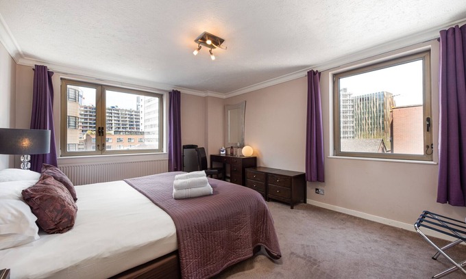 Tower Hill Apartamento | 4 minutos a pie de Tower Bridge, wifi rápido, ascensores, 2 dormitorios, piso superior apartamento