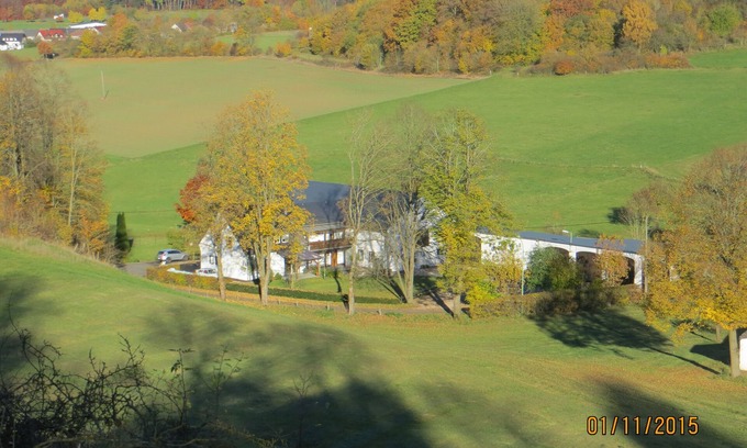Hohenfels-Essingen Apartamento | 4 Sterne - Ferienwohnung im Herzen der Vulkaneifel