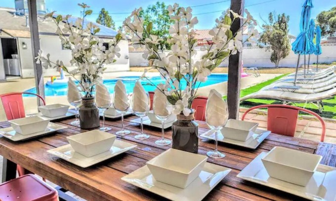 Paradise Casa | #46Villa Ranch w/Pool & Spa: mins to LV Strip/UNLV