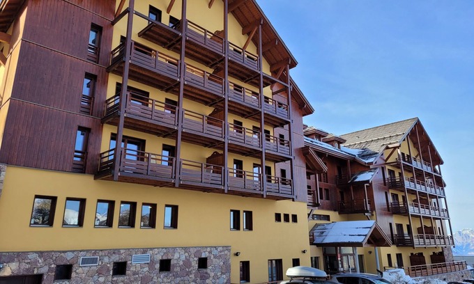 Risoul Apartamento | 59 m² apartment in a 4-star residence with swimming pool and sauna