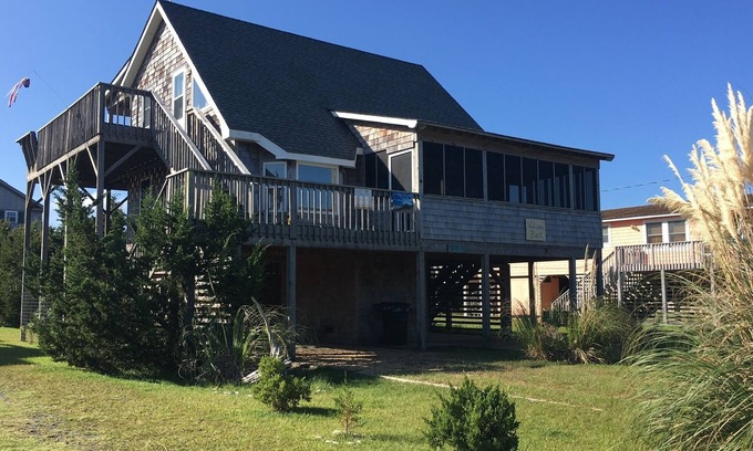 Salvo Casa | "Bienvenido de nuevo" es una cabaña cómoda, amigable con los animales junto al mar!