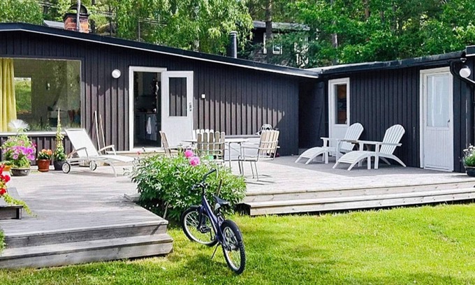 Ingaro Casa | 6 person holiday home in INGARÖ