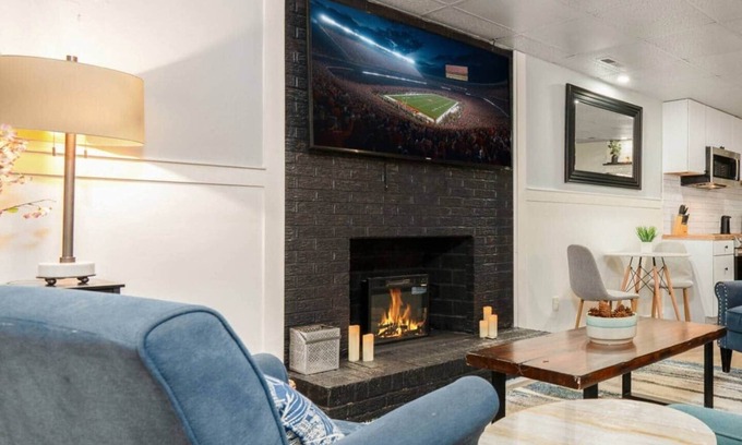 Durham Casa | 6BR/4.5BA by Duke, UNC, DPAC