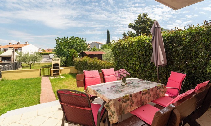 Brulo Casa | 7 persons, only 400m from Brulo beach, 3 bedrooms, 2 bathrooms and garden.