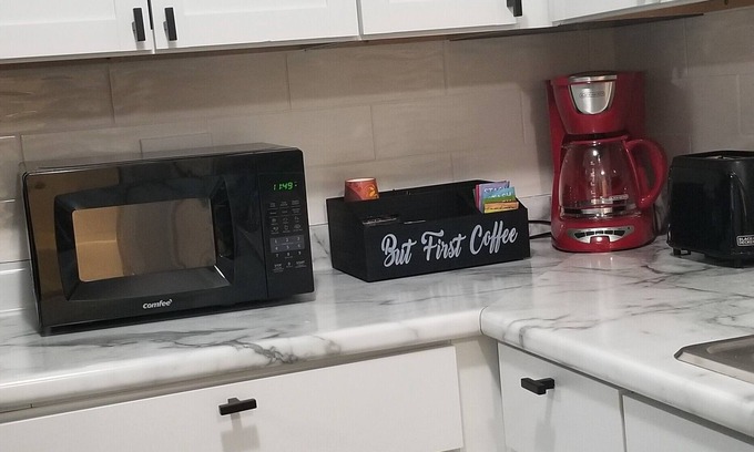 West Lawn Apartamento | 8 Minutes from Midway Airport!