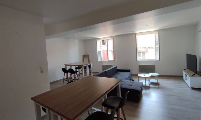 Tarascon-sur-Ariege Apartamento | A 20 min des Stations Appartement Très Paisible