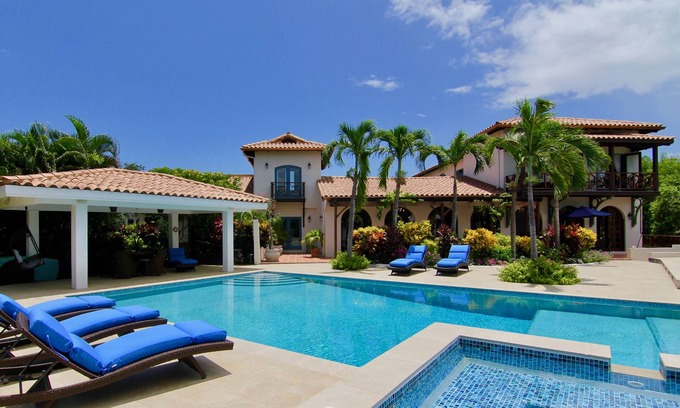 Morne Rouge Villa | Una hermosa villa frente al mar
