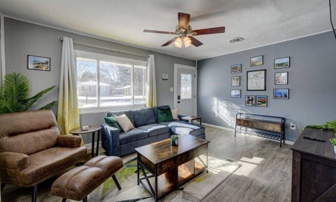 Wheeler Casa | A cozy home between the Indiana Dunes and town of Chesterton.