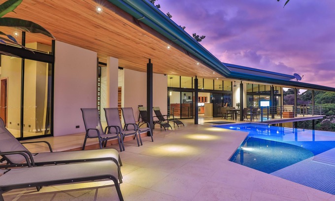 Quepos Villa | Una visión del paraíso, vistas inmejorables!