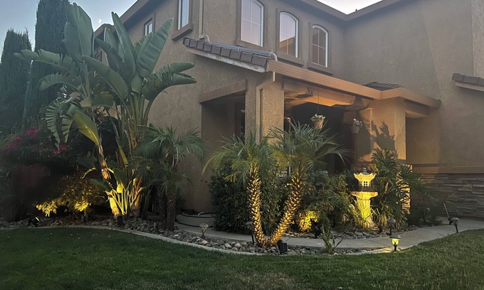 Stockton Casa | A Home Away from Home !!