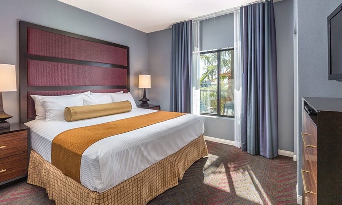 Terra Lago Complejo | Grandes Unidades de Resort adyacentes a Golf, Coachella, Stage Coach, Tennis o simplemente Relajación Familiar