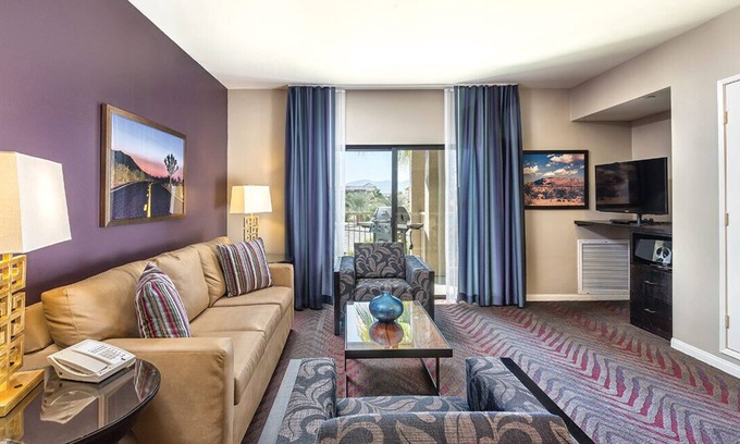 Terra Lago Complejo | Grandes Unidades de Resort adyacentes a Golf, Coachella, Stage Coach, Tennis o simplemente Relajación Familiar