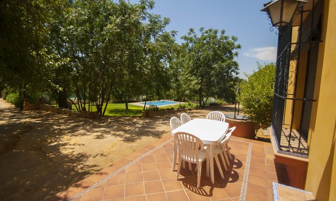 Carmona Cabaña | Un pequeño rincón donde la serenidad se alcanza al instante.