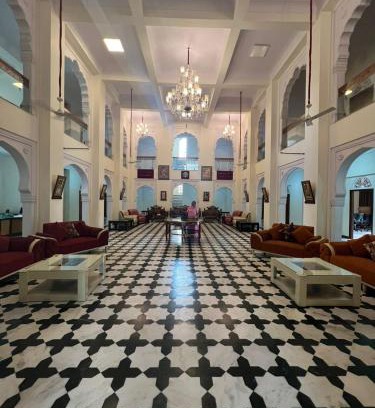 Dhanauli Complejo | Aaram Baagh Agra